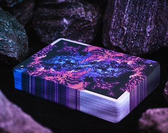 Jeu de cartes à jouer Nebula HOLOGRAPHIC FOILED, jeu de galaxies violettes, jeu de cartes futuriste rose, idée cadeau cosmique pour lui, ciel nocturne