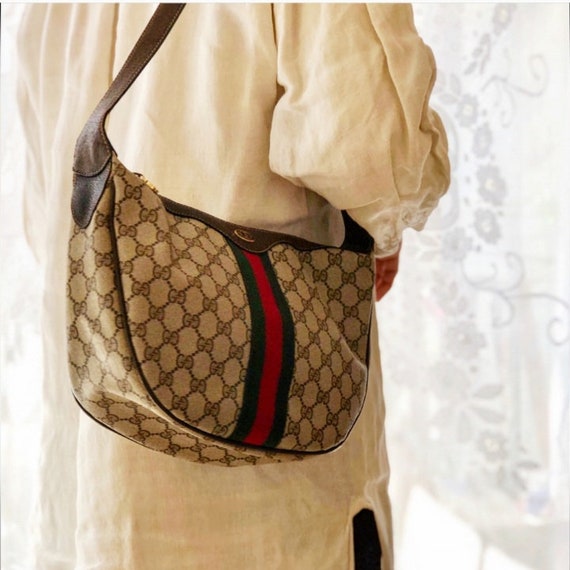 GUCCI Sherry Line GG Supreme Crossbody Bag Women Pochette Vintage From  Japan