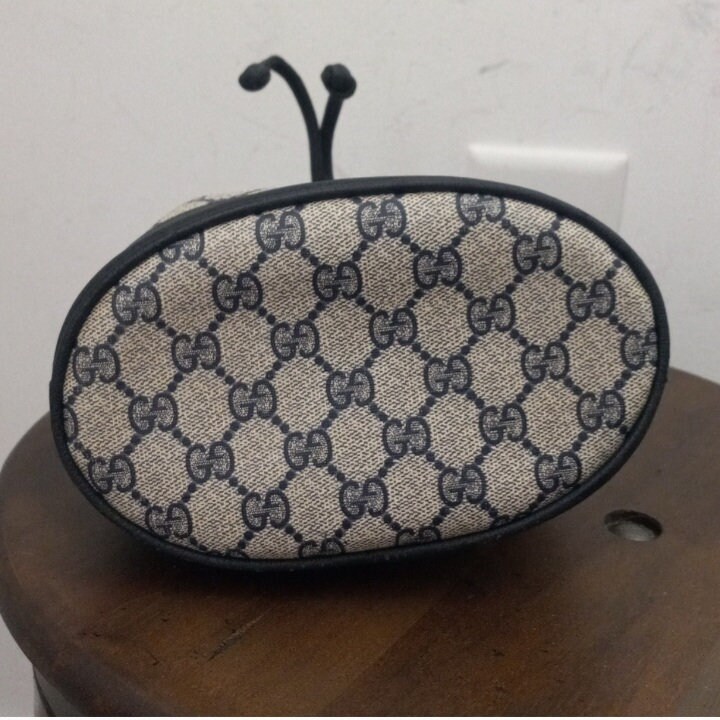 Authentic Vintage Gucci Interlocking GG Monogram Supreme