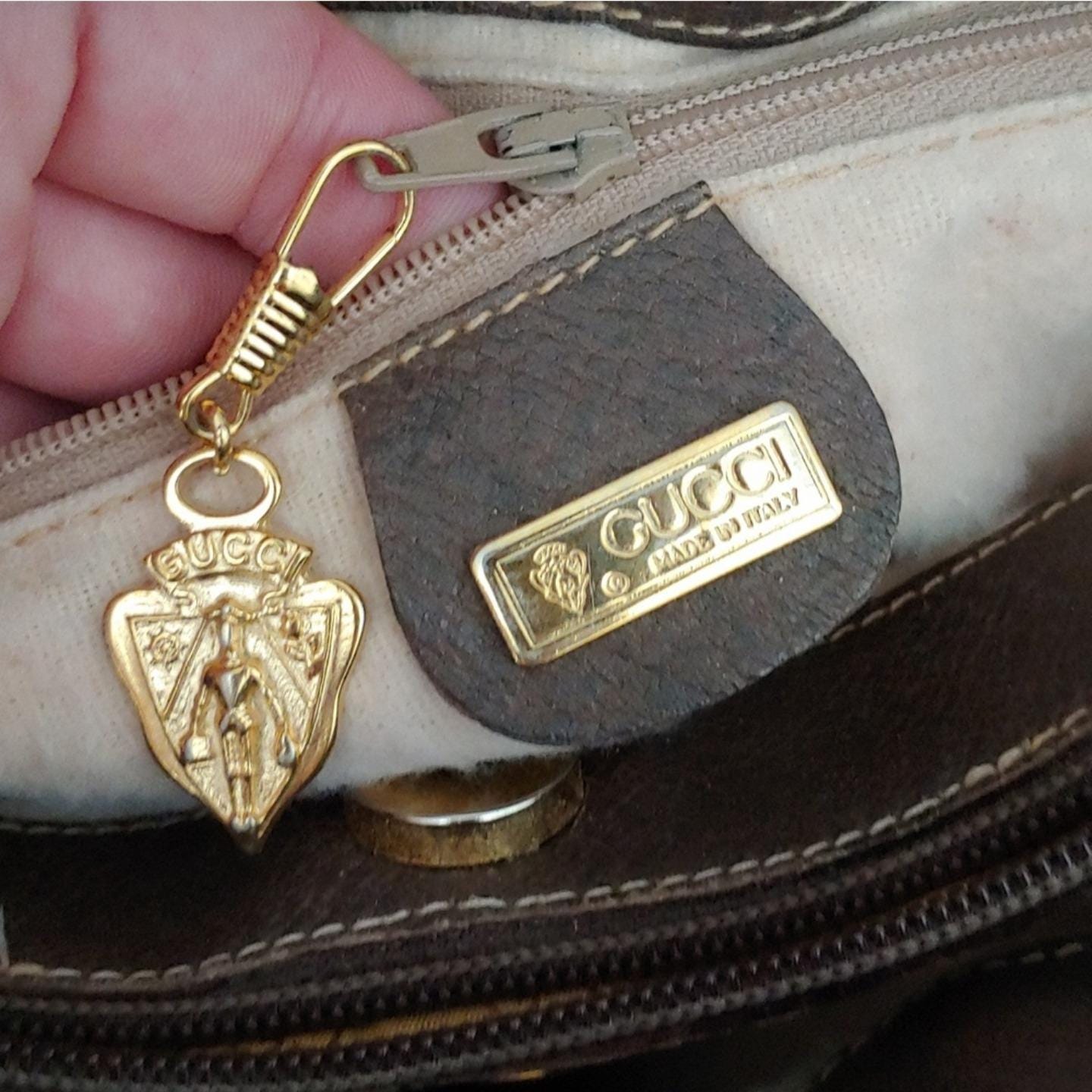 Authentic Vintage Gucci Interlocking GG Monogram Supreme