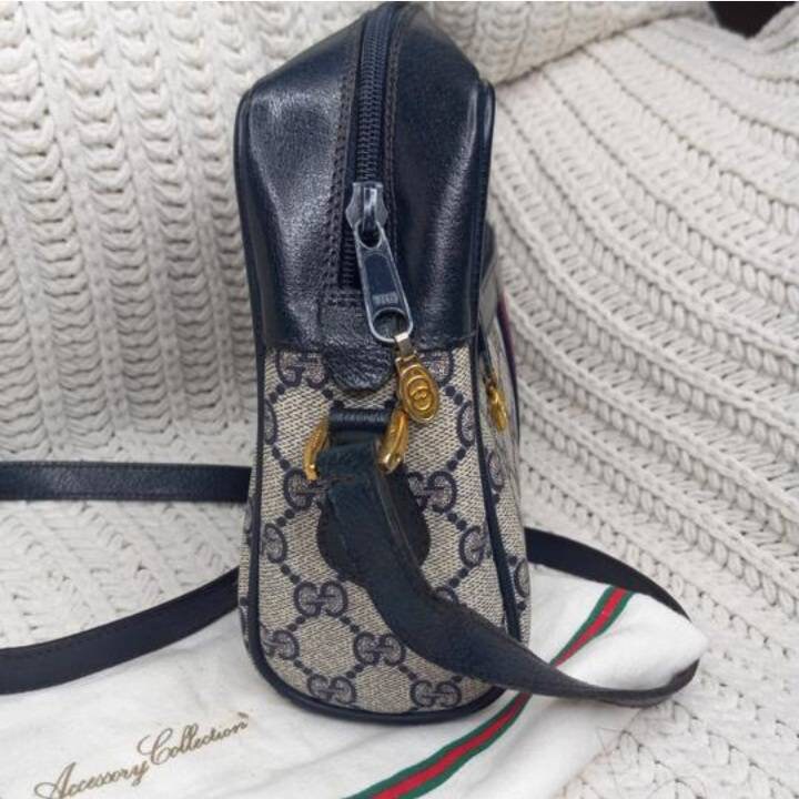 Authentic Vintage Gucci GG Monogram Supreme Sherry Web