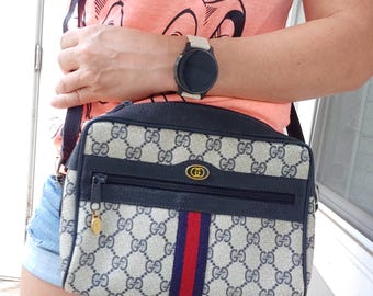 ✴美品【GUCCI】ワインク－ラ－ Authentic Vintage Gucci GG Monogram Supreme Sherry Web