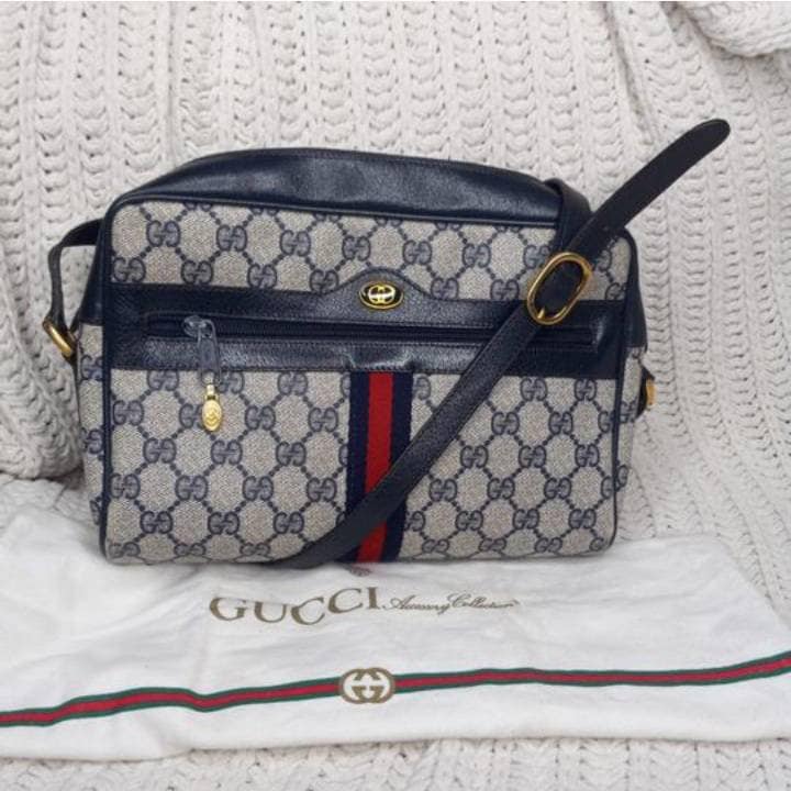 Authentic Vintage Gucci GG Monogram Doctor Style Handbag Satchel Crossbody  Purse