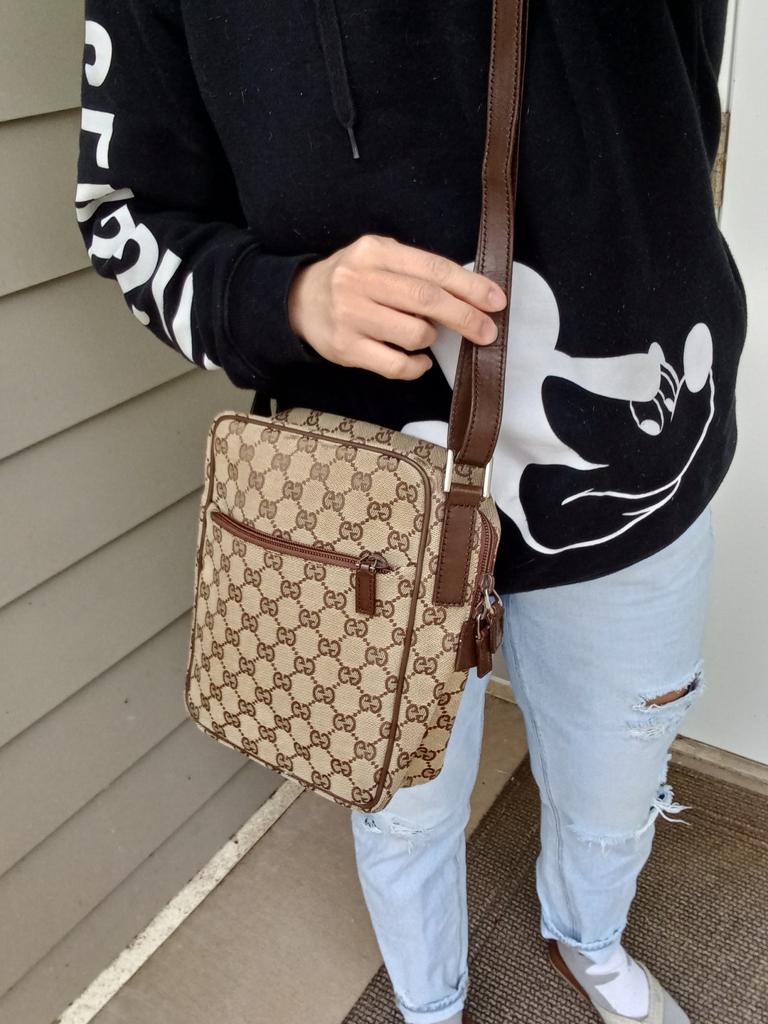 Authentic Gucci GG Monogram Supreme Flight Crossbody Bag