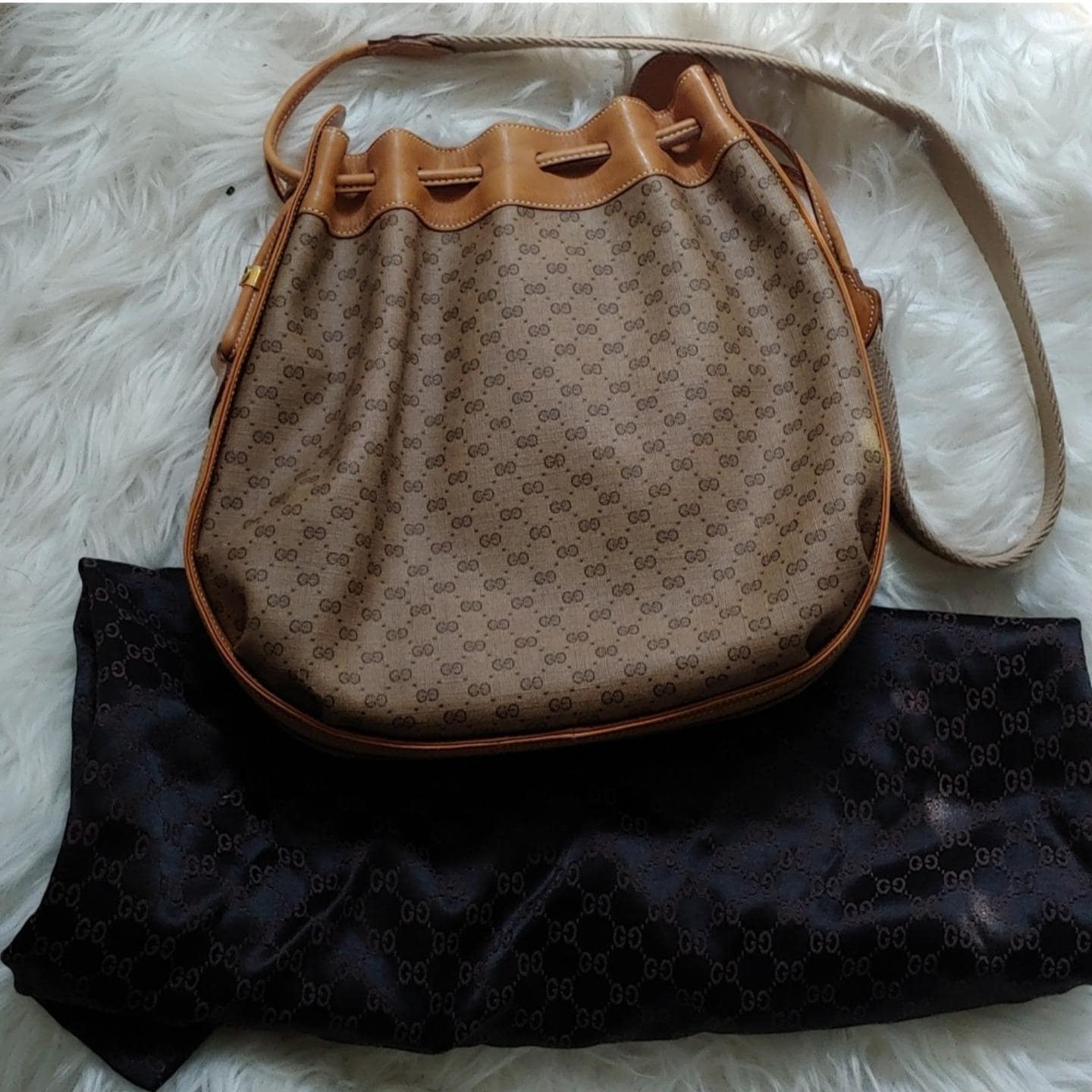 Gucci Micro GG Supreme Web Sherry Line Bucket (Vintage) GUCCI Micro GG Supreme Web Sherry Line Bag PVC Beige 001 58  main image 4