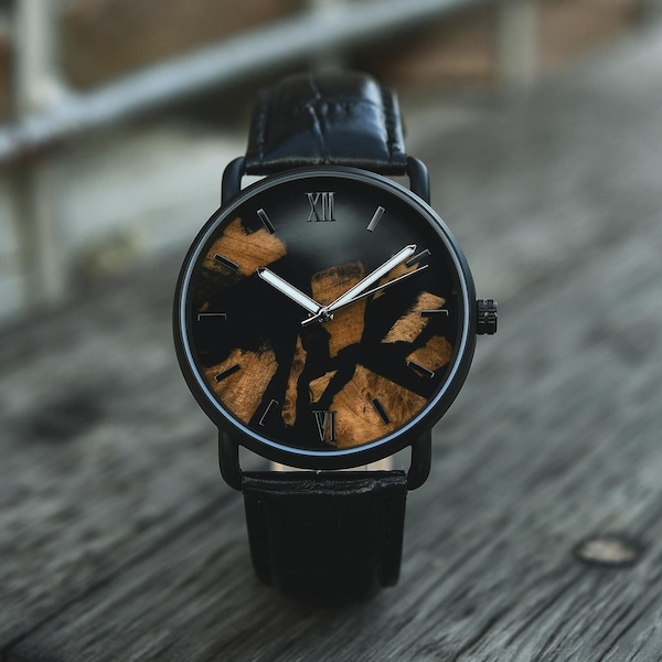 Cadeau d'anniversaire pour lui, montre en bois, montre personnalisée, montre gravée, cadeau de Noël, montre de garçon d'honneur, montre pour homme, cadeau petit ami, GT087