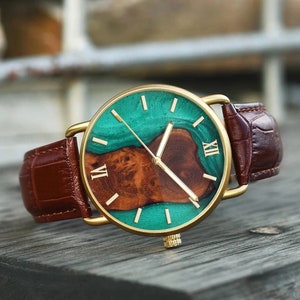 Engraved wooden watch with leather strap, Best Gift for him, minimalist watches for men, Personalised anniversary gift, birthday gift GT087