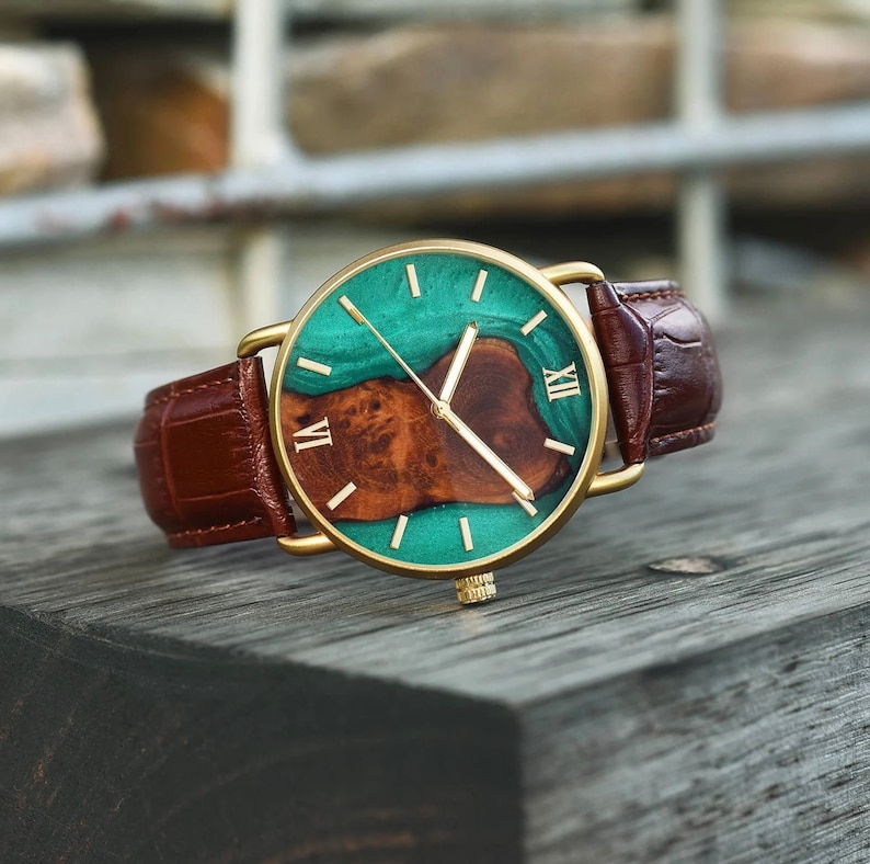 Engraved wooden watch with leather strap, Best Gift for him, minimalist watches for men, Personalised anniversary gift, birthday gift GT087 image 7