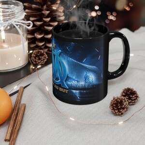 Kubek z herbem Olympique de Marseille | Czarna ceramiczna filiżanka do kawy zdjęcie 6