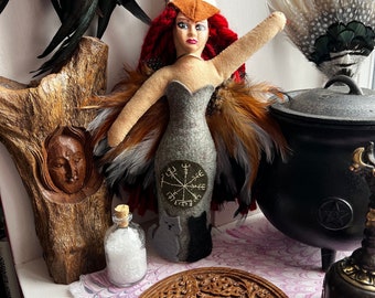 Spirit doll Goddess Freya, Altar doll, poppet, Viking idol