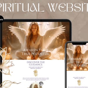 Puede incluir: Maqueta digital de un sitio web espiritual que se muestra en una tableta y un teléfono inteligente. El sitio web presenta a una mujer con alas de ángel, velas y el texto "Awaken Your True Potential". El diseño incluye una flor de loto y el logotipo de Canva.