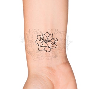 July Birth Month Flower: Water Lily Temporary Tattoo - Birth Flower Outline Tattoo - Feminine Women Wildflower Wrist Floral Tattoo