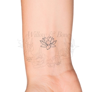 80 Lily Flower Tattoo Designs  Meaning  Tenderness  Luck 2019