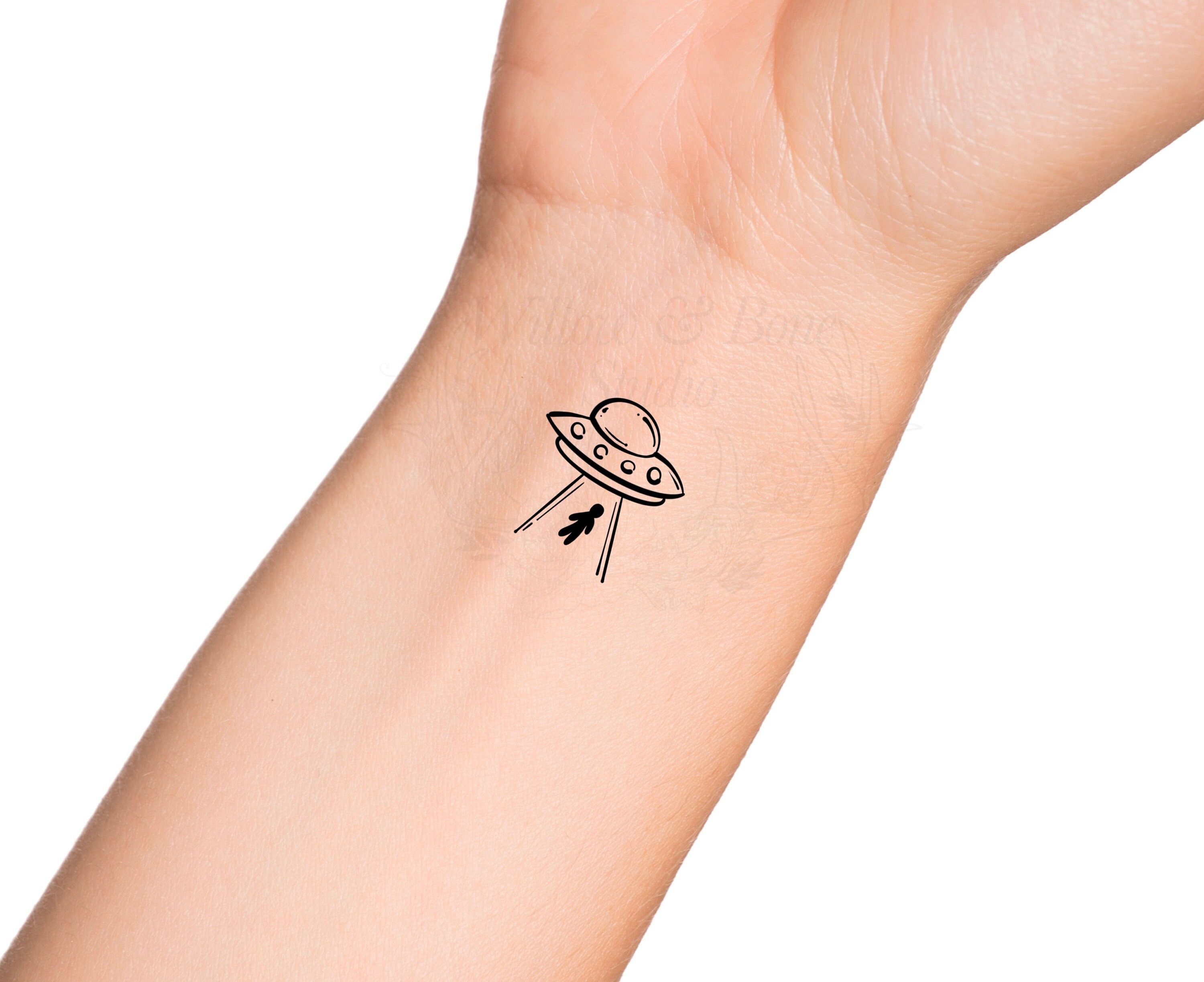 34 Best UFO Tattoo Ideas  Read This First