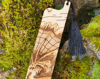 Drewniana zakładka do personalizacji smoka/grawerowana zakładka/zakładka laserowa/ilustracja/Skyrim/las/szafa ciekawostka