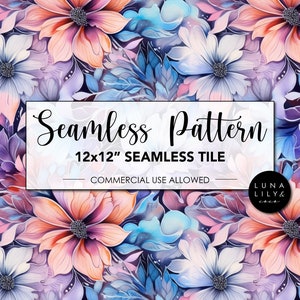 Puede incluir: Patrón sin costuras con un diseño floral de acuarela con flores rosas, azules y moradas. El patrón es de 12x12 pulgadas y es adecuado para uso comercial. El texto "Seamless Pattern" y "12x12" Seamless Tile" se muestra en un rectángulo blanco. El texto "Commercial Use Allowed" se muestra en una línea blanca. El texto "Luna Lily Co." se muestra en un círculo negro.