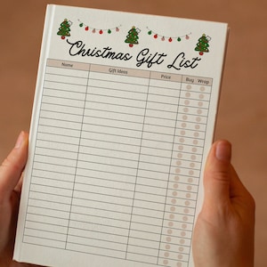 K&ouml;nnte beinhalten: Eine druckbare Weihnachtsgeschenkliste mit einem festlichen Design mit Cartoon-Weihnachtsb&auml;umen und Lichtern. Die Liste enth&auml;lt Spalten f&uuml;r Name, Geschenkideen, Preis, Kaufen und Einpacken.