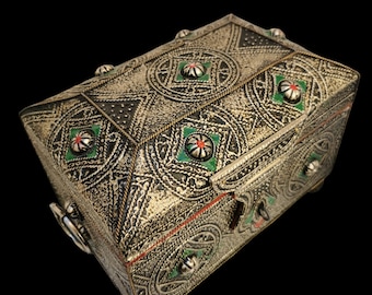 Vintage Moroccan Jewelry Box | Handcrafted Thuya Wood with Berber Silver & Enamel