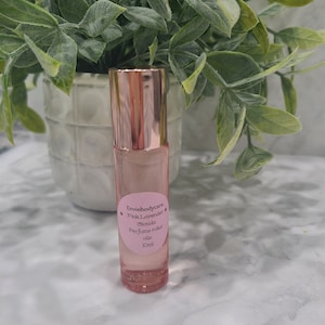Natural perfume roller oil. Purse size.
