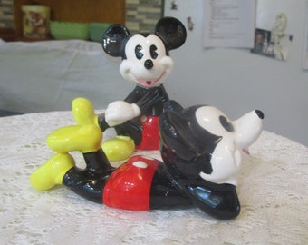 Disney Figurines, Walt Disney Productions, Mickey Mouse, Mouse Figurines, Vintage Disney, Disney Collectibles