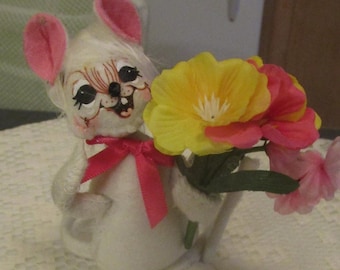 Annalee Mouse with Flowers