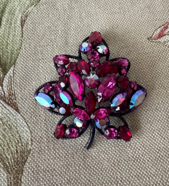 Ruby Red Regency Brooch and Earrings Set, 50’s - image 7