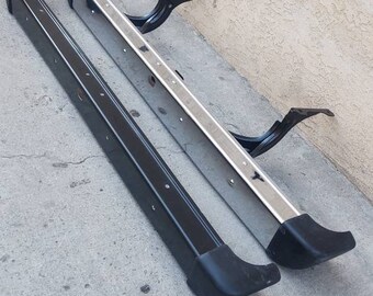 Front Bumper End Caps Set For Toyota 4Runner/Pickup 4WD 1984-1989 – Black Plastic