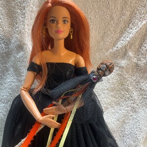 Miniature Skull Doll Magic Stick, Halloween Accessory, 1/6 Scale