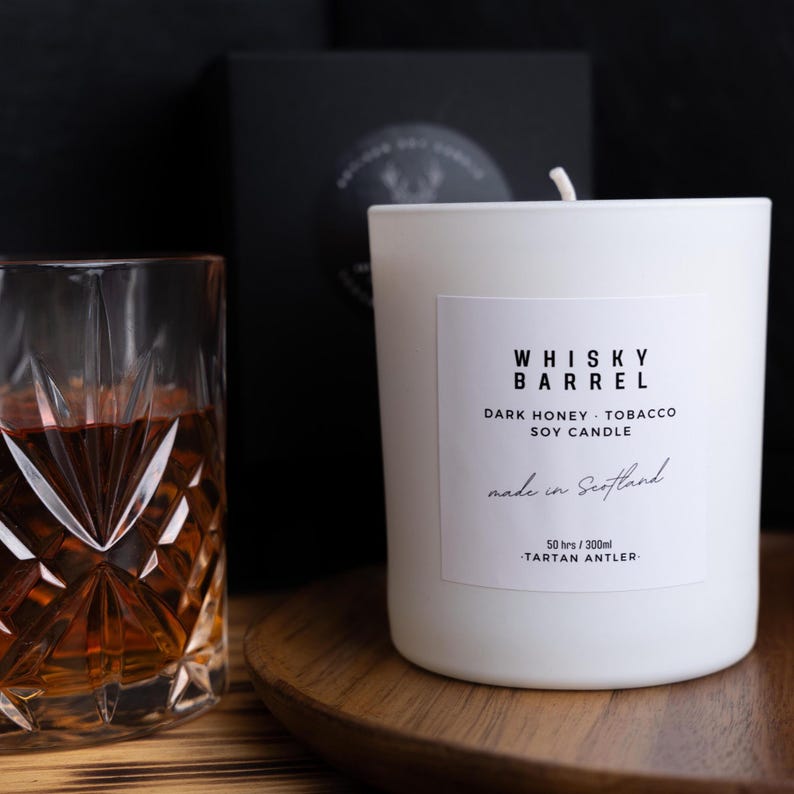 WHISKY BARREL Soy Candle - Thumbnail 3