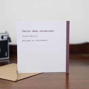 TARJETA DE JUBILACIÓN · Tarjeta gaélica escocesa con sobre · fàilte dhan chluaineas· Tarjeta de felicitación en blanco · Regalo escocés