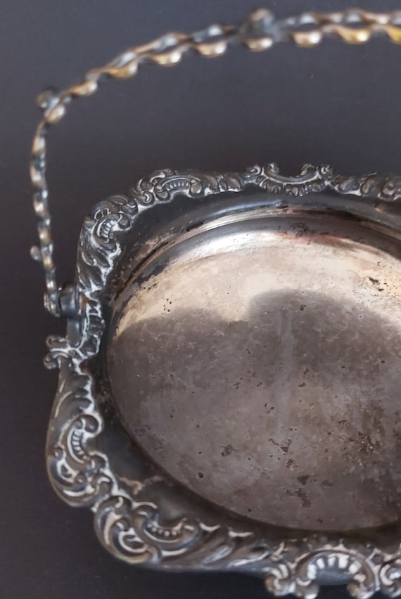 Antique Simpson Hall Miller & Co. Quadruple Silver Plated, Dish