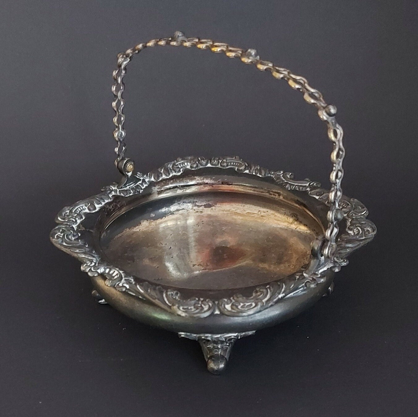 Antique Simpson Hall Miller & Co. Quadruple Silver Plated, Dish