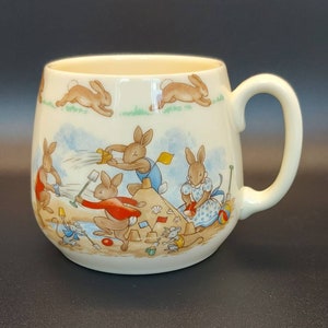 Tazza vintage Royal Doulton Bunnykins Don a 1 manico, Bone China, Inghilterra
