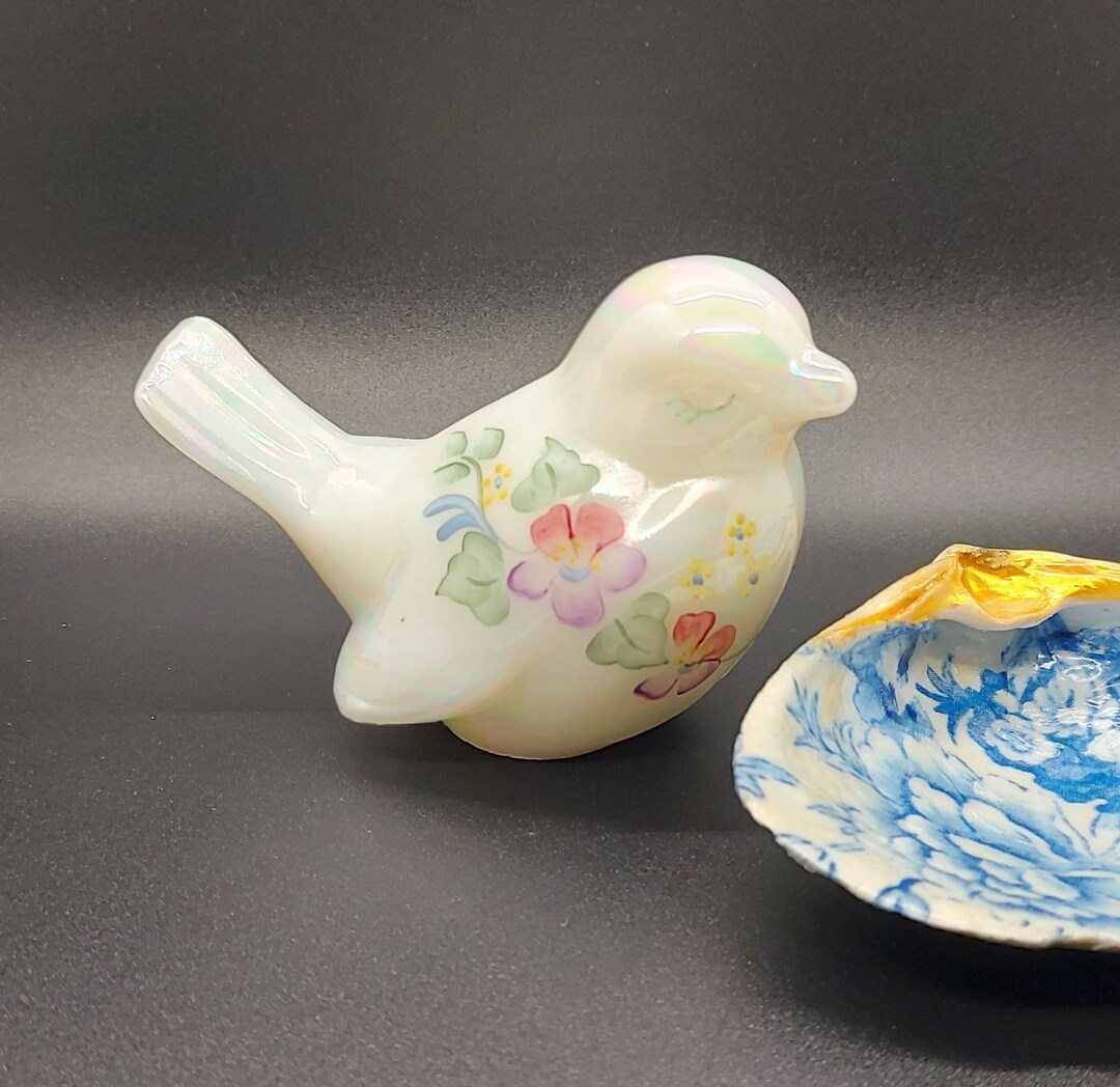 Vintage Hand Painted Fenton Glass Bird Figurine Opalescent Iridescent Art Glass Signed S