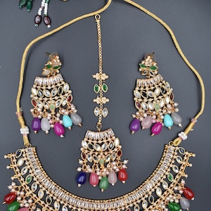 Multicoloured Bridal Jewelry set / Necklace/ Indian jewelry / Pakistani jewelry/ Nauratan necklace set / pearls necklace