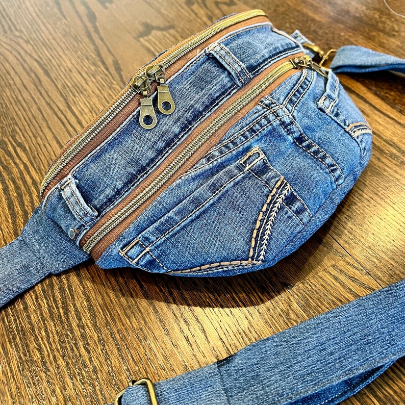 Small Denim Sling Bag, Sustainable From Distressed Jeans, Jordache label, 2 Slide-in Pockets, 2 Two-Way Zipper Pockets and Inside Pocket zdjęcie 9