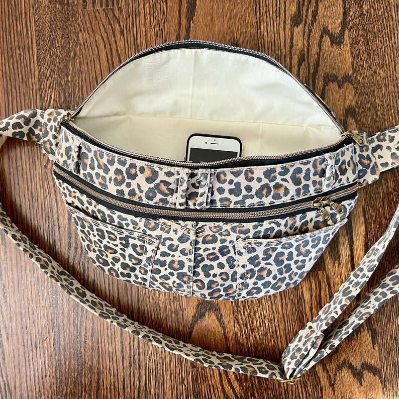 Animal Print Vintage Fanny Pack, Highquality Belt Bag, Repurposed