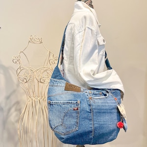 Hobo Jean Shoulder Bag, Distressed Upcycled Denim Purse, Medium Crossbody Bag, Eco-Friendly Denim Purse, Boho Style Fashion
