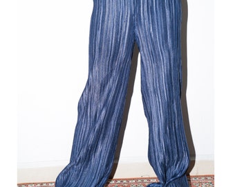 Relaxed Pleated Pants y two colors. Size S to M
