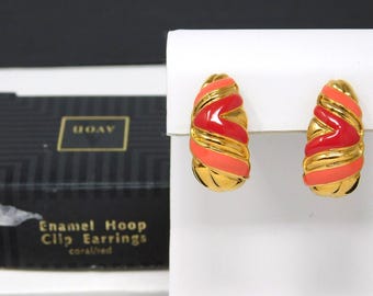 Vintage AVON 1992 Red & Coral Tone Enamel Half Hoop Clip On Earrings w/ Box