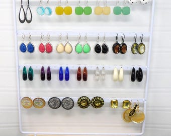 Colección de pendientes vintage de JOAN RIVERS, lote de 26 pares perforados.