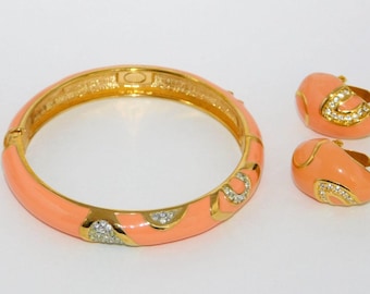 Vtg JOAN RIVERS Peach Enamel & Rhinestone Bangle Bracelet Clip Earrings Set