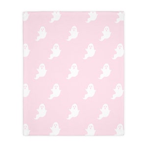 Reversible Pale Pink Ghost Blanket, Pink Ghost Dupe Minky Blanket, Halloween Throw Blanket, Halloween Decor, Spooky Season Viral Blanket image 5