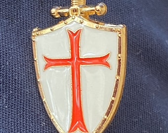 Knight Templar Shield Pin