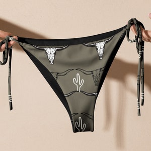 Longhorn Skull recycelte String-Bikinihose, Cactus Western-Badeanzug, Cowgirl-Badeanzug, Trendy Urlaub Cowgirl-Stiefel-Bikini