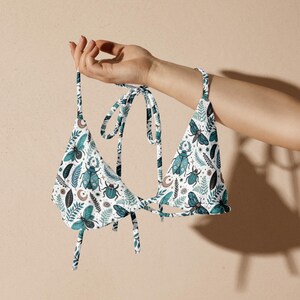 Top de bikini de tiras: estampado tribal, estilo bohemio - Material reciclado