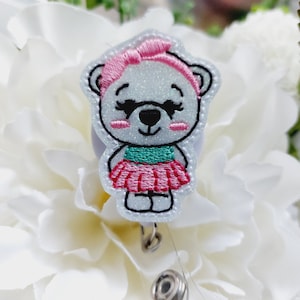 Cute Bear Badge Reel, Retractable Reel , ID Holder, Medical Badge Real, for Nurses Uniform
