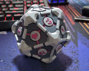Portal Companion Cube D20 Kit