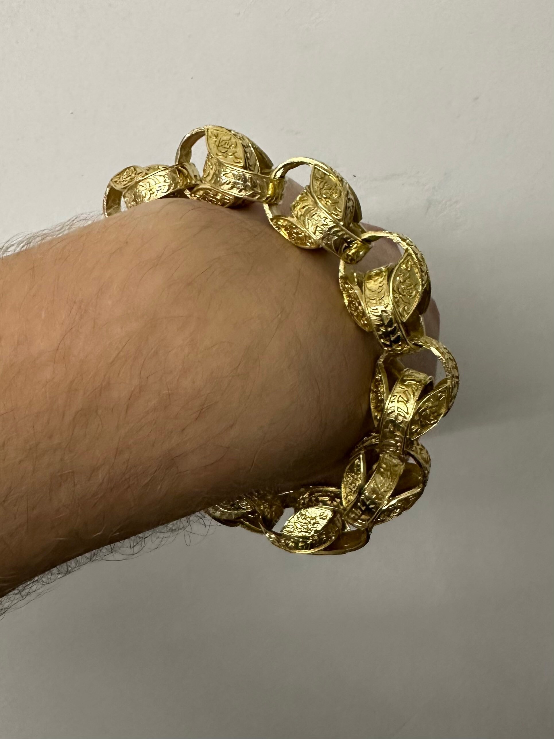Mens gold deals tulip bracelet