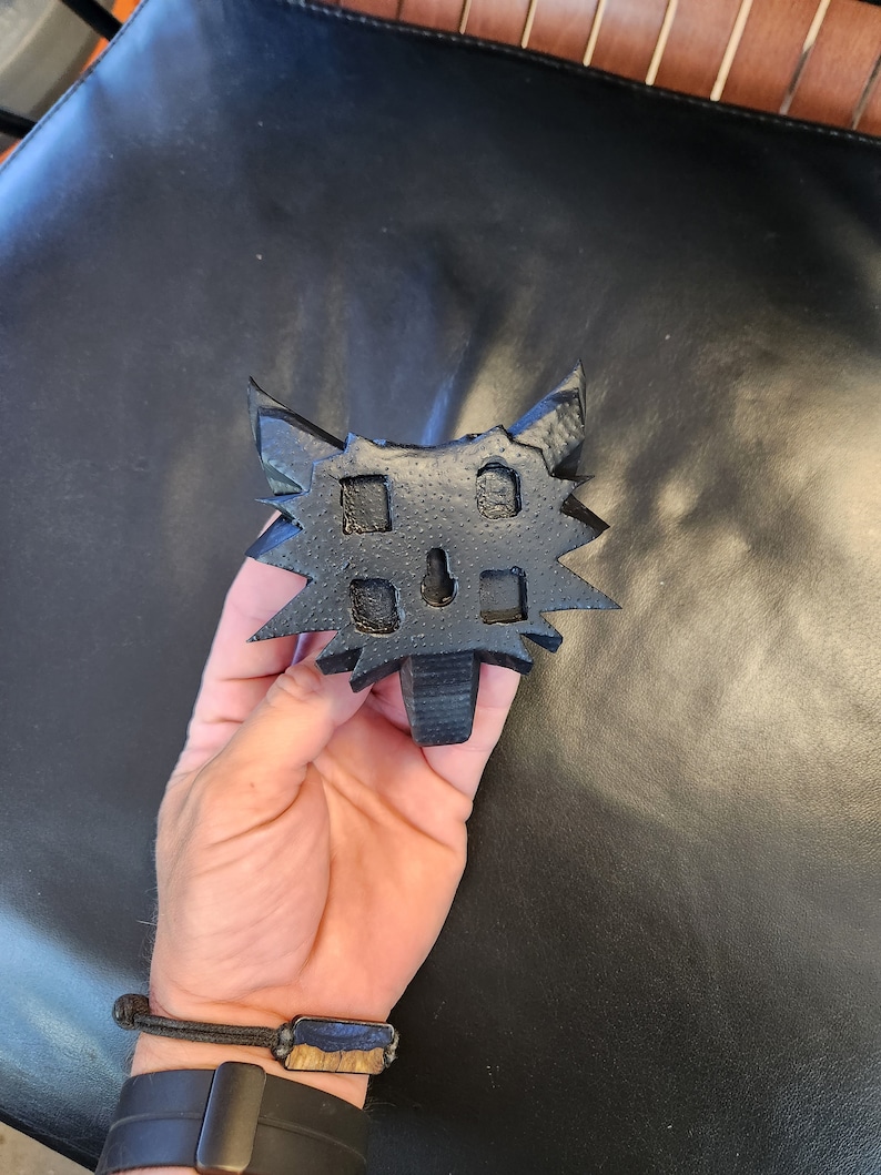 3D Resin Printed Witcher Wolf Head Handcrafted Gaming Collectible Geralt of Rivia Fan Art The Witcher White Wolf image 8